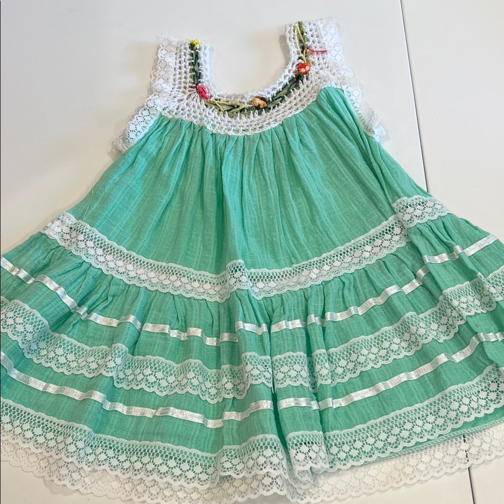 Native Inka - 2T Green and White Lace Kids Dress, cotton